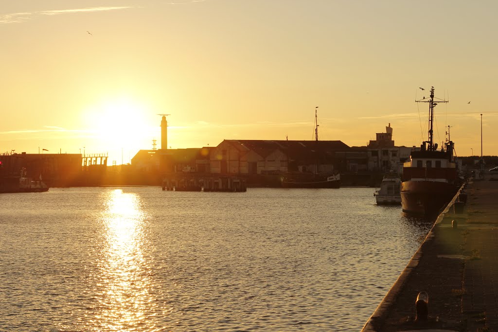 Haven Oostende by Baard Kale