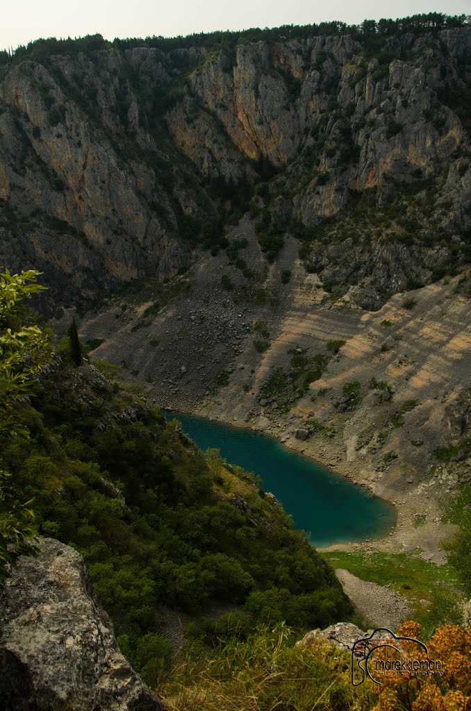 IMOTSKY - modré a červené jezero by Marek Kleman