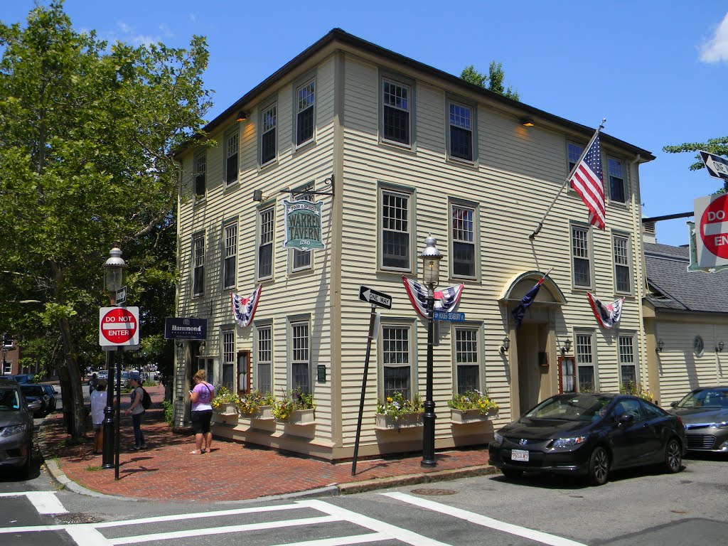 General Warren Tavern by Michael Miller