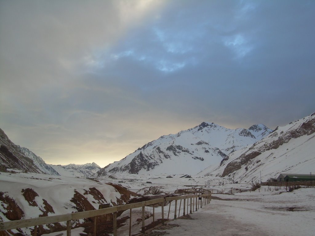 Atardecer puente del inca by tony ramiro