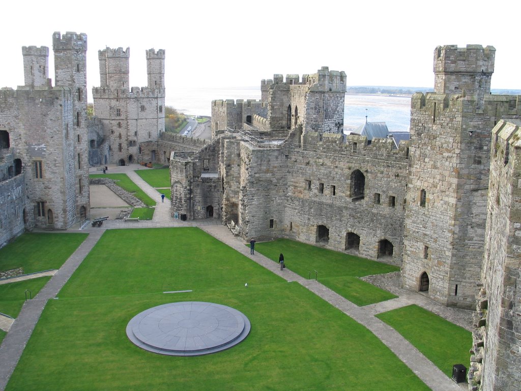 Conway Castle by Rogernoyce