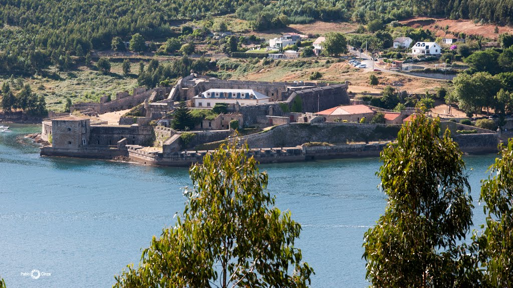 Castillo de San Felipe by Pablo Cinza Blanco