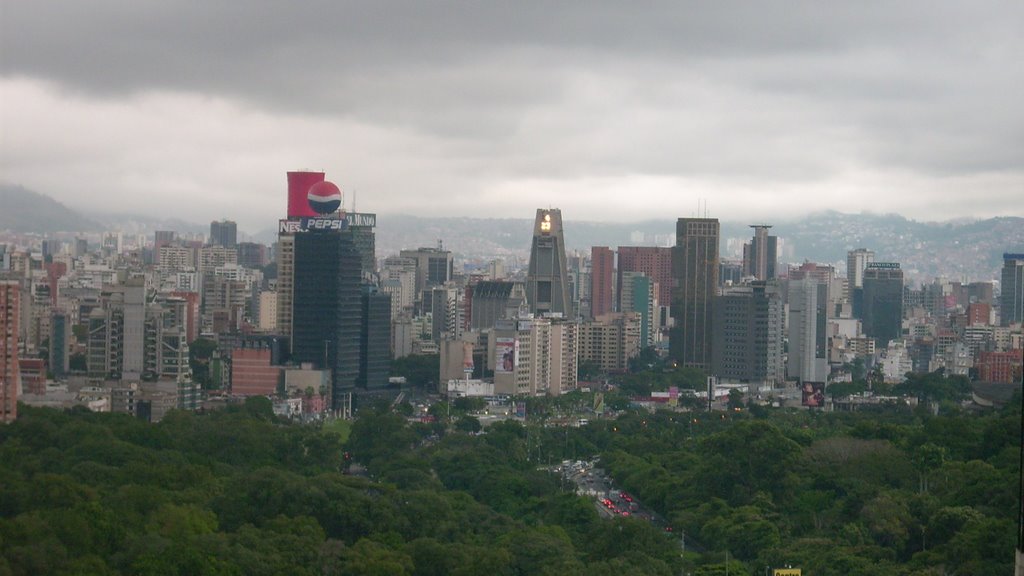 Vista al este de Caracas by Andres Leonardo