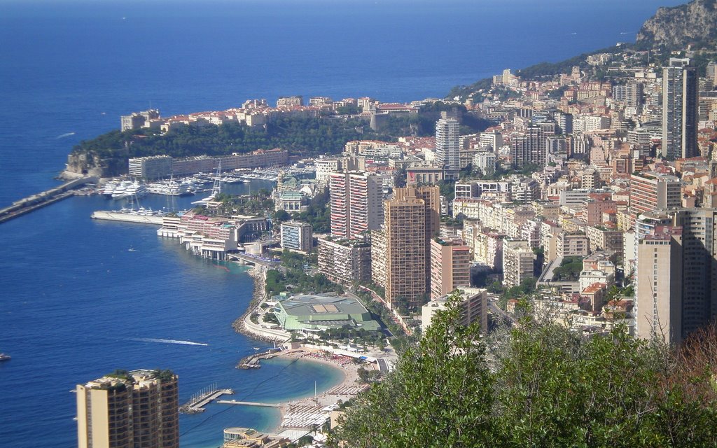 28 Montecarlo, panorama da Saint-Roman by Davide Saieva