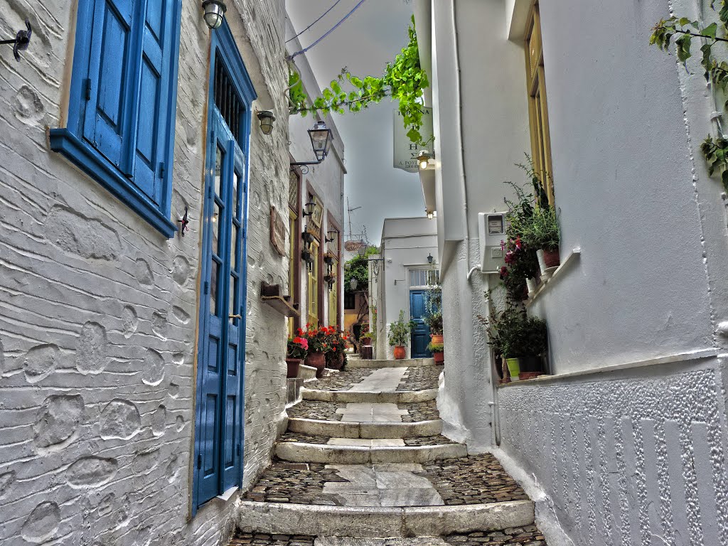 North Part of Syros by Dimitris Georgouleas