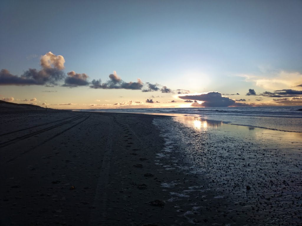 Texel - North Sea Beach - Westerslag - January 2015 - View South by txllxt TxllxT