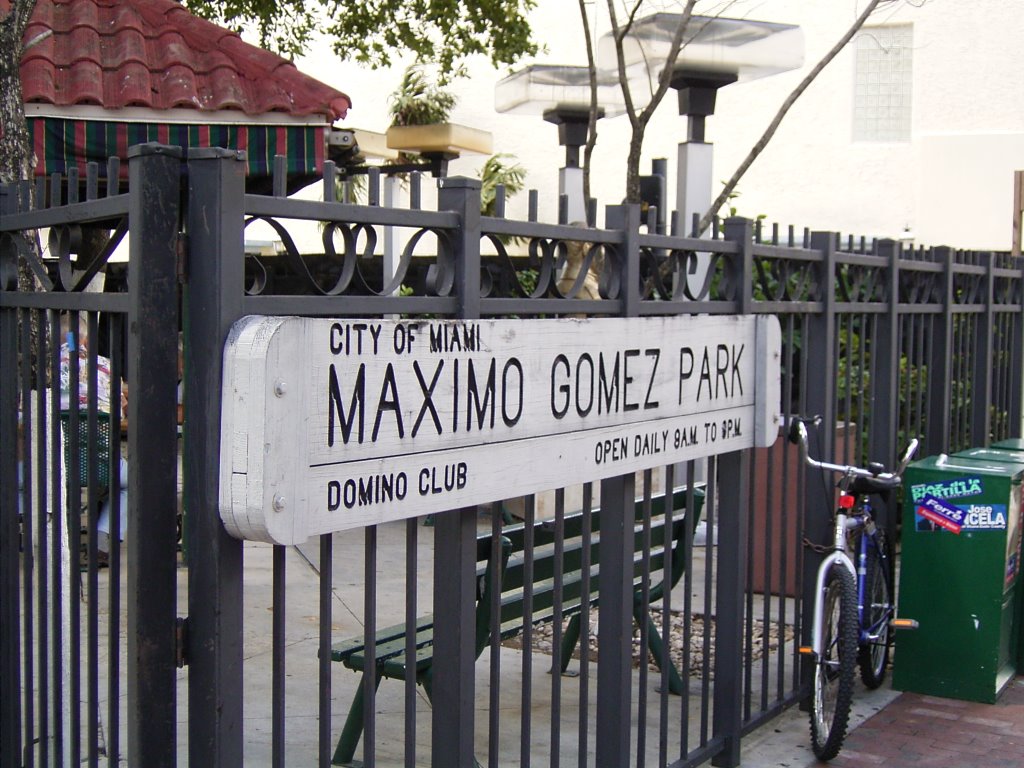 Maximo Gomez Park by max.power