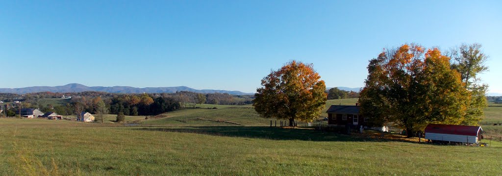 Farm house by Chris Ritter