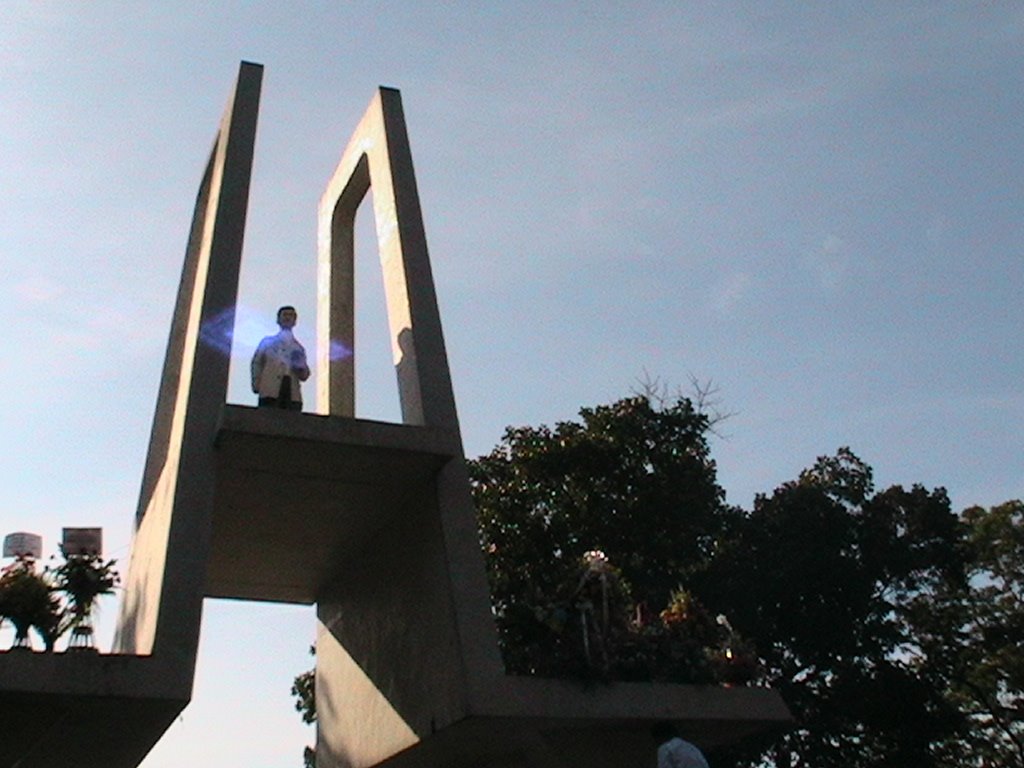 Rizal Park by pacer4