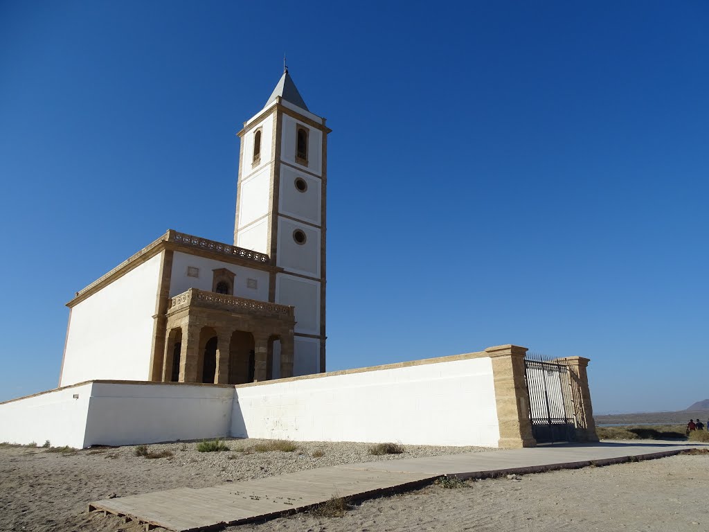 Iglesia San Miguel | Kirche | Church by ARTISTDESIGN