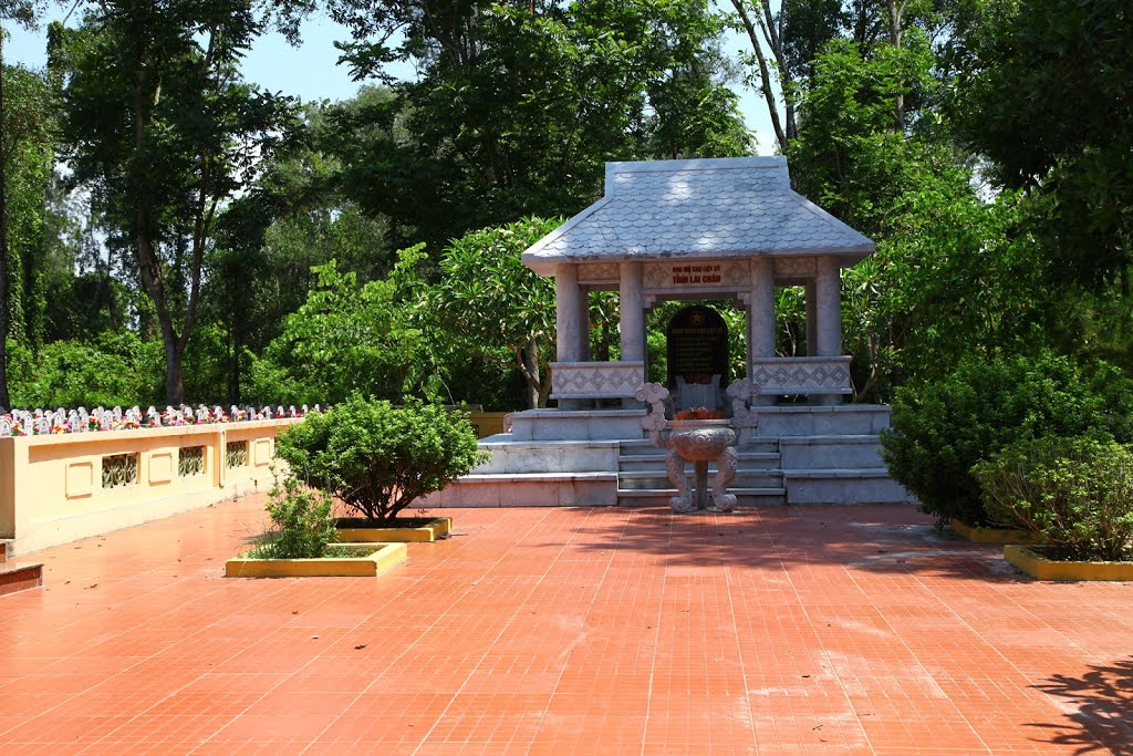 Vĩnh Trường, Gio Linh, Quảng Trị, Vietnam by Đăng Định