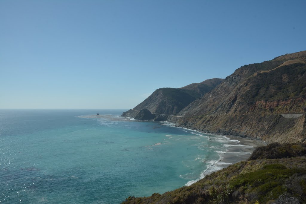 Along Highway 1. by Emmanuel Raza