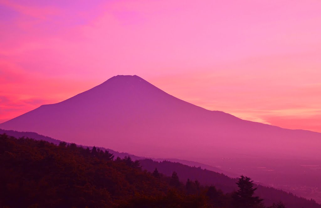 二十曲峠からの夕富士(Mt. Fuji from Nijumagari pass on evining) by 9m2ji1etu