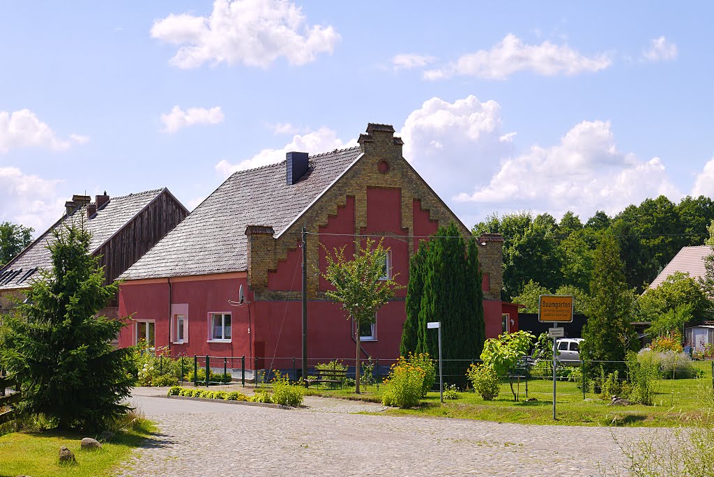 Ortseingang Baumgarten by Udo Götz