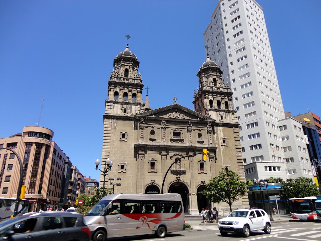 Iglesia de San José by Luis F. Delgado