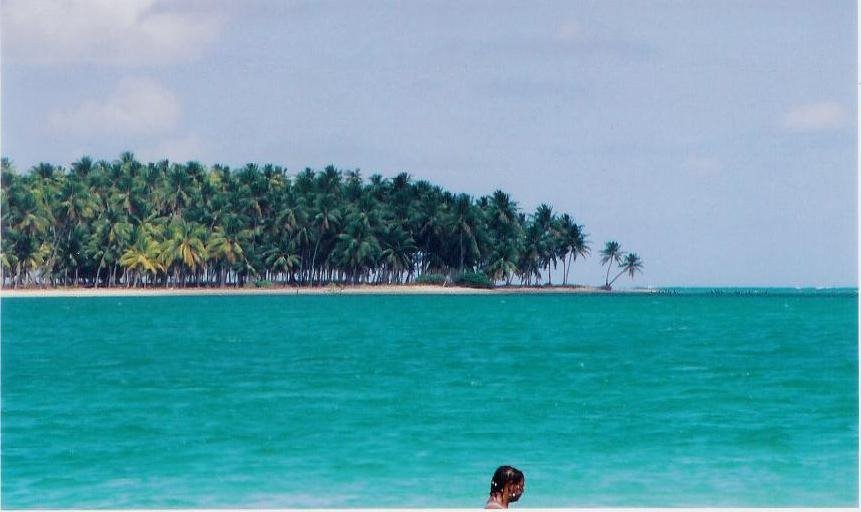 Praia de Dos Carneiros by Chrisglenn