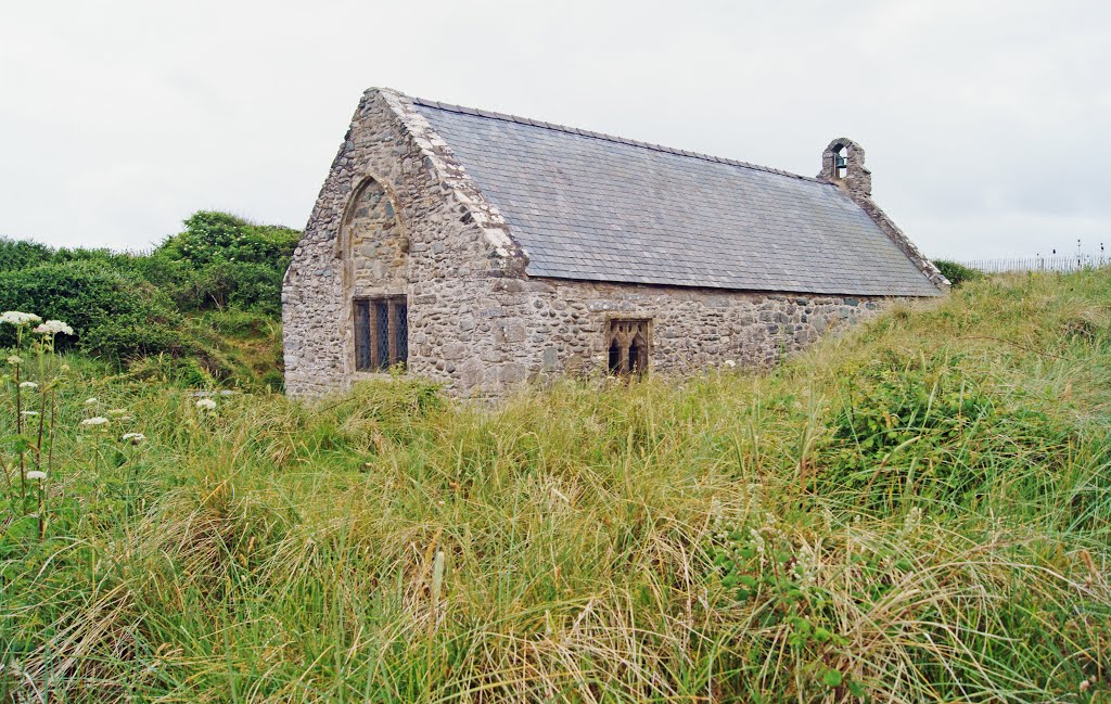 Eglwys St. Tanwgs Church 01 by Colin Jackson - colj…