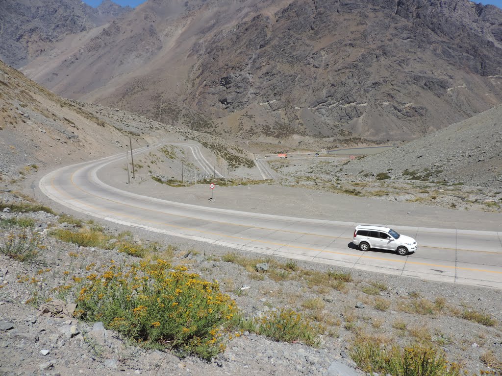 Los Caracoles - Ruta 60 - Los Andes/CHI - LS© by Lucas Scherer