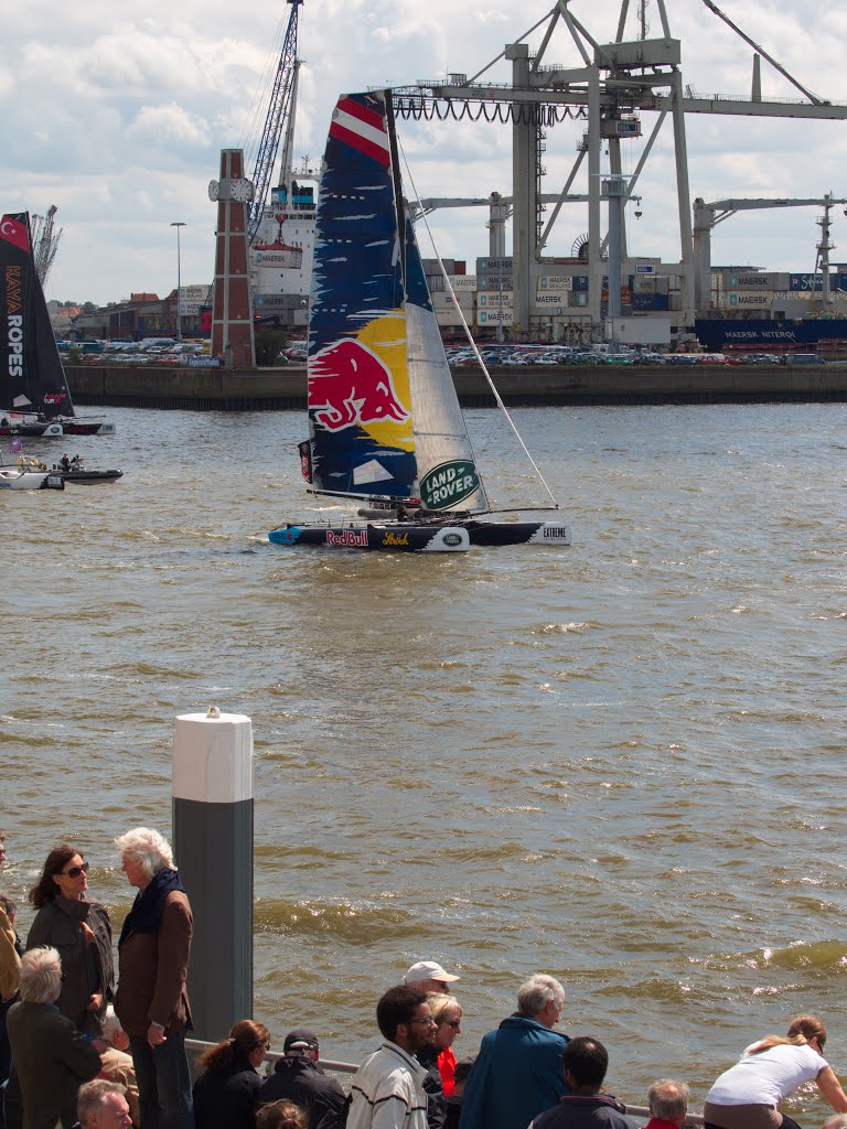 Hamburger Hafen.jpg by Torsten Schlüter