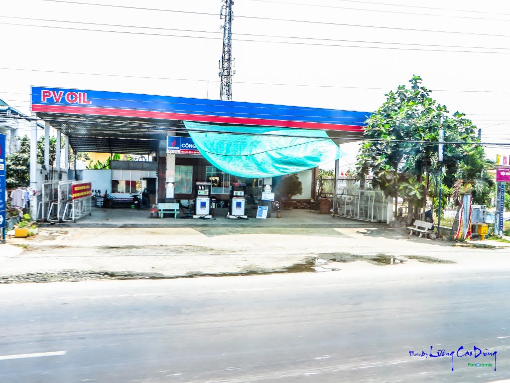 Lộc Hoà, Long Hồ, Vĩnh Long, Vietnam by Lương Cao Dũng