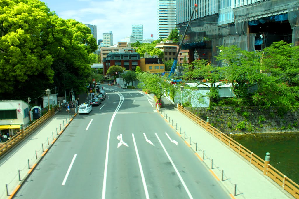 4 Kioichō, Chiyoda-ku, Tōkyō-to 102-0094, Japan by quanphe ngoduc