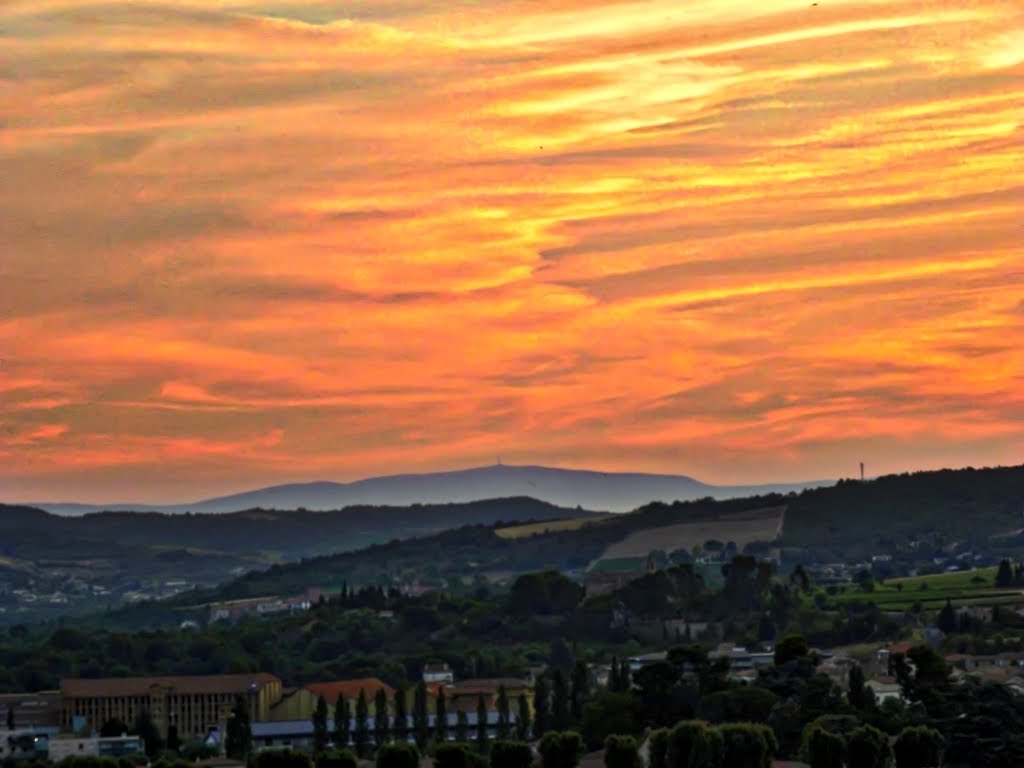 Montanha Negra - Alba subre Limós de Rasés - Occitania by Franc Bardou