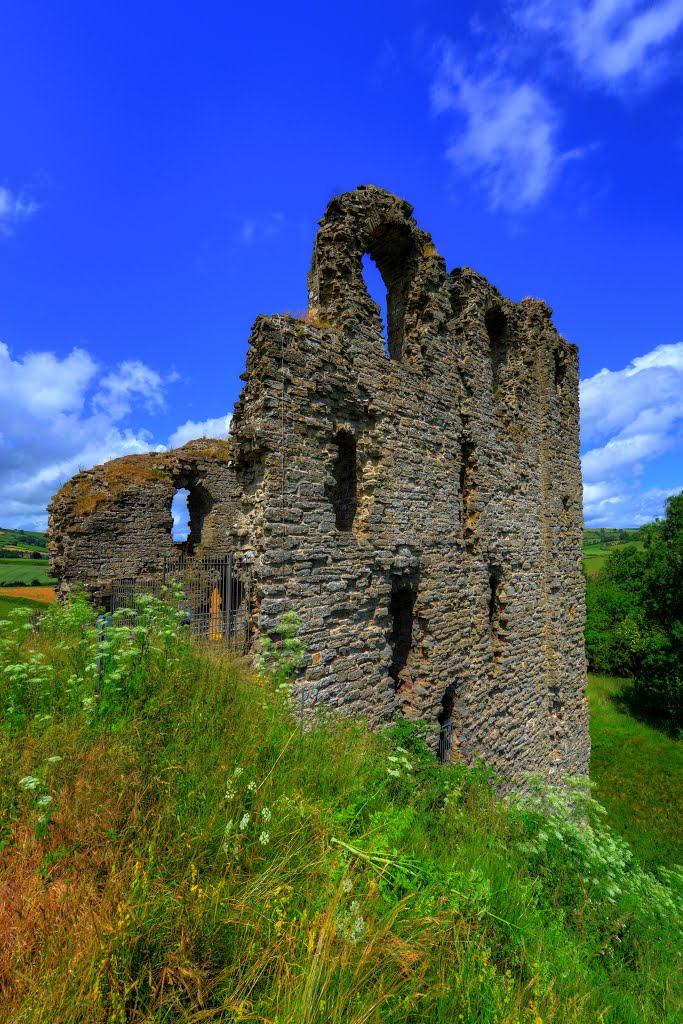 CLUN CASTLE, CLUN, SHROPSHIRE, ENGLAND. by CHRIS NEWMAN