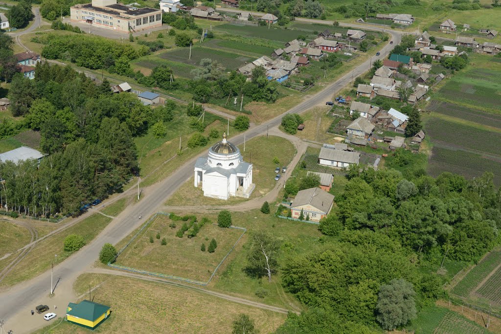 Mezhdurechye, Penzenskaya oblast', Russia, 442672 by Damir Moust