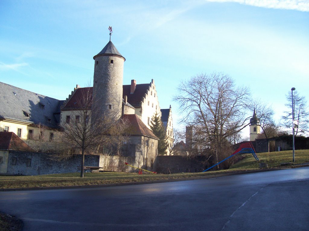 Bergfried - ältester Teil des Schlosses by physalis alkekengi