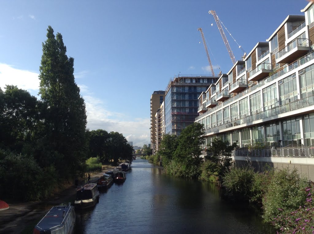 Does this canel end in a mile? by benkernow