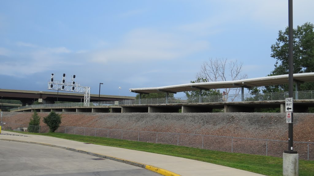 Syracuse Amtrak Platform by Joe Stroppel