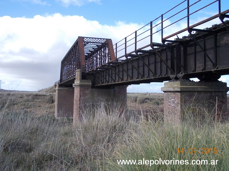 Puente FCS - Rio Quequen (www.alepolvorines.com.ar) by alepolvorines