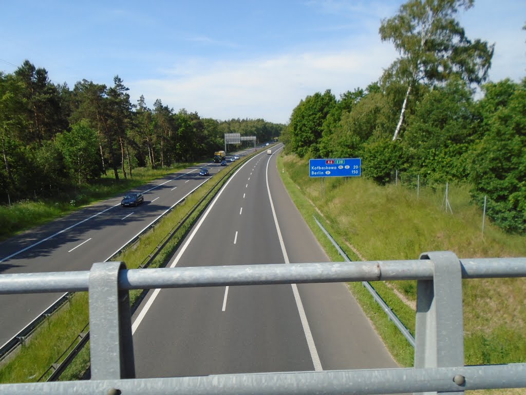 Szczecin - nad autostradą by Piotr Deresiński