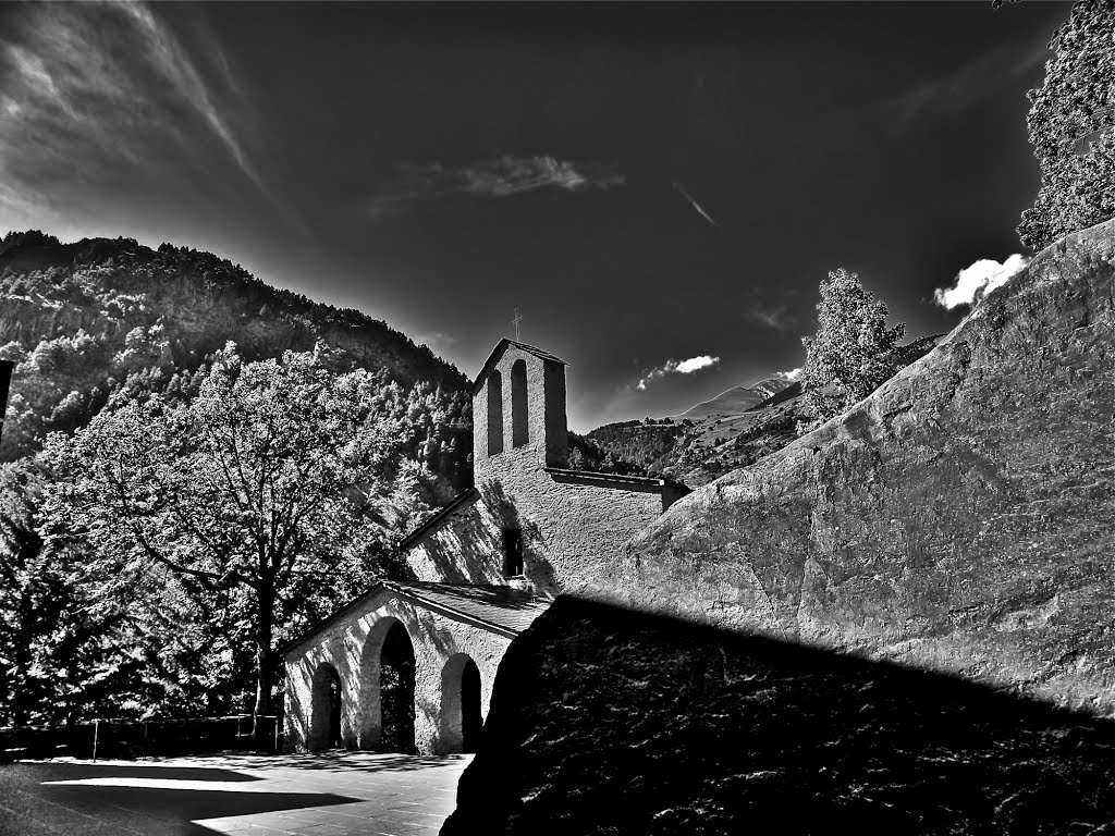 Sanctuari de la Mare de Déu de Meritxell - Principat d'Andorra - Catalunya by Franc Bardou