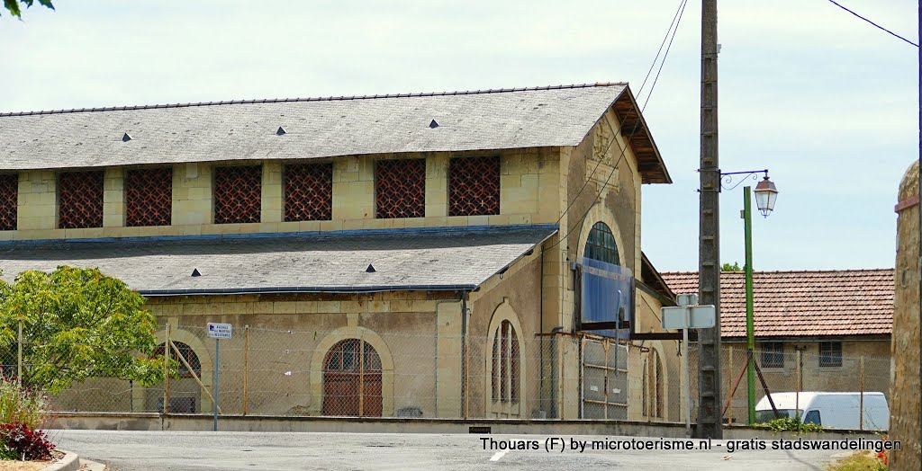 Thouars (F) | www.microtoerisme.nl gratis stadswandeling by InZicht