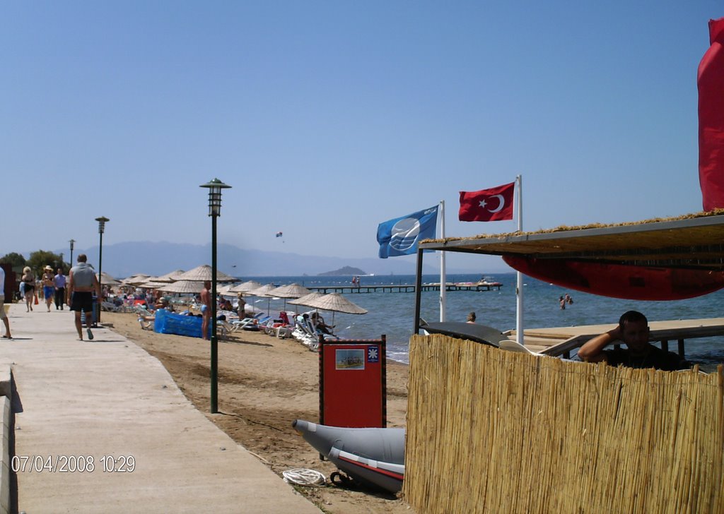 Yelken Hotel ( beach ) by mugur.mugur