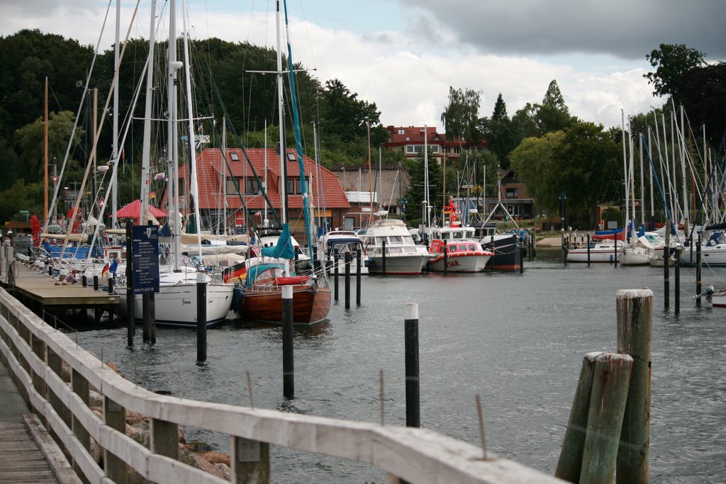 Hafen von Langballigau by frank-eik.