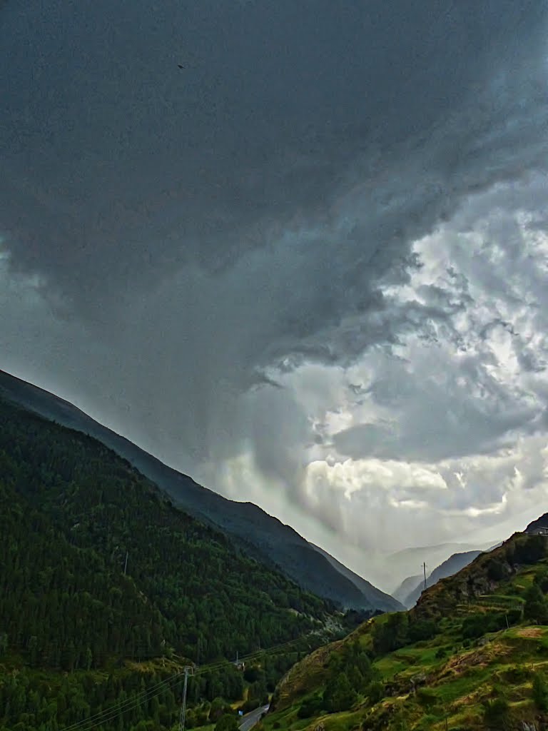 El Pirenèu del Tarter - Principat d'Andorra - Catalunya by Franc Bardou