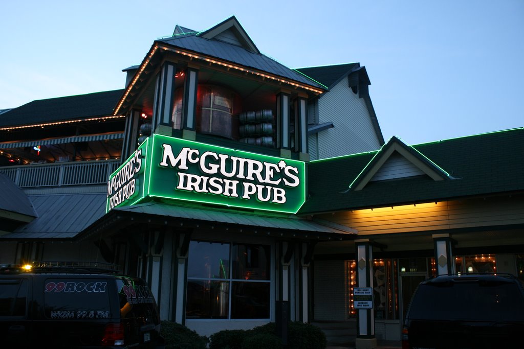 Mc Guire's Irish Pub by saxxon