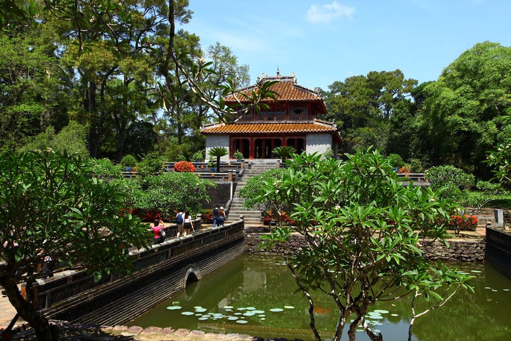 Hương Thọ, tx. Hương Trà, Thừa Thiên Huế, Vietnam by Đăng Định