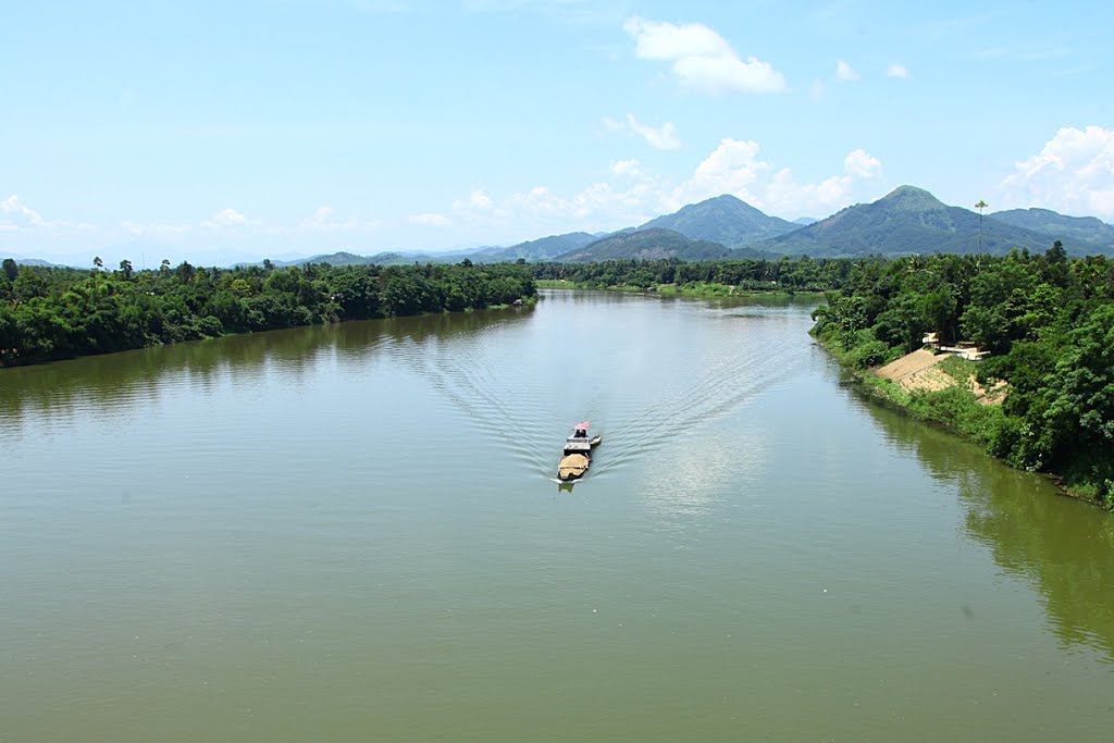 Hương Thọ, tx. Hương Trà, Thừa Thiên Huế, Vietnam by Đăng Định