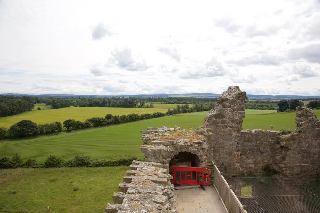 Spynie Palace - view from David's Tower by Milan Svanderlik