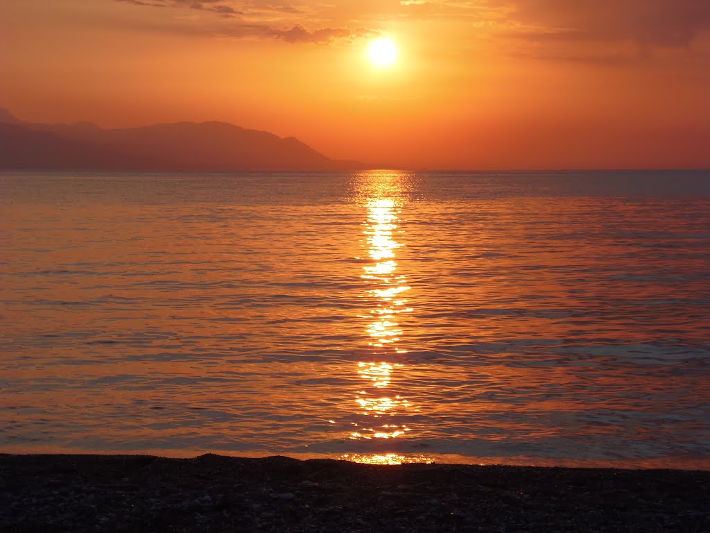 LOUTRAKI SUMMER SUNSTET by dpolyzos