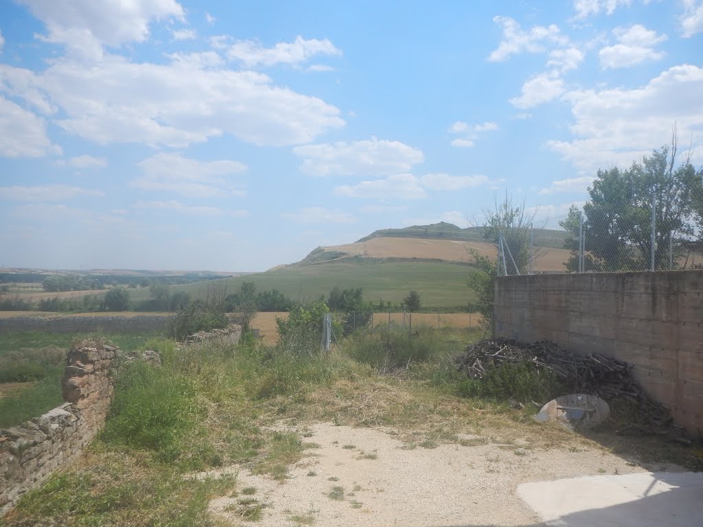 09130 Rabé de las Calzadas, Burgos, Spain by Feet Peaker (Ian)