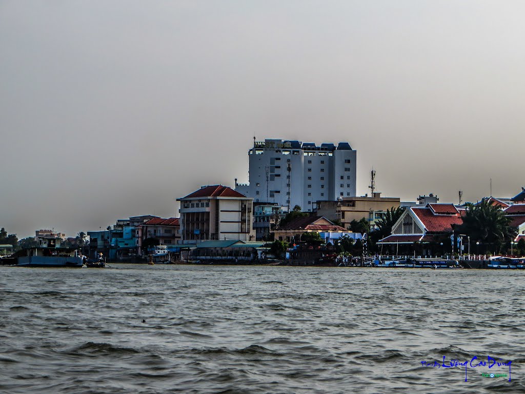 Bến du thuyền Ninh Kiều, Tân An, Ninh Kiều, Cần Thơ, Vietnam by Lương Cao Dũng