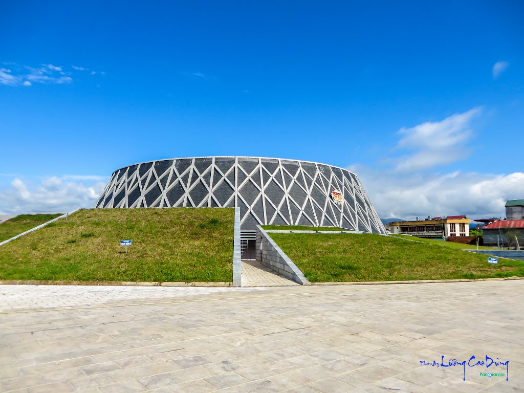 Mường Thanh, tp. Điện Biên Phủ, Điện Biên, Vietnam by Lương Cao Dũng