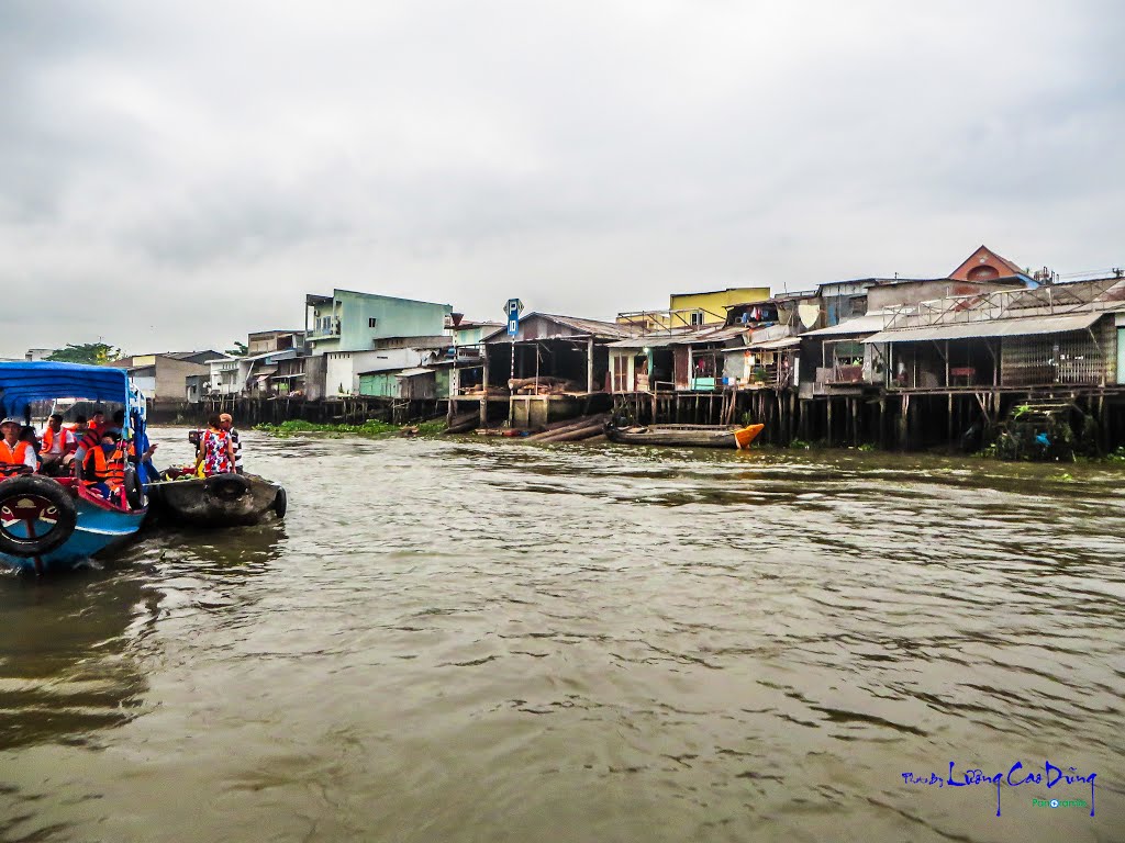 An Bình, Ninh Kiều, Cần Thơ, Vietnam by Lương Cao Dũng