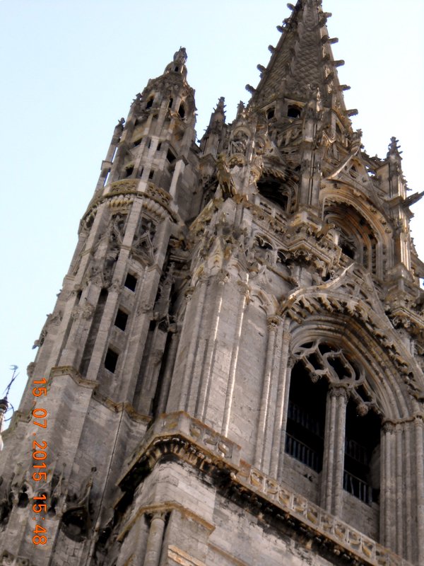 Torre gótica Catedral de Chartres. Siglo XII by Mayte Ruiz