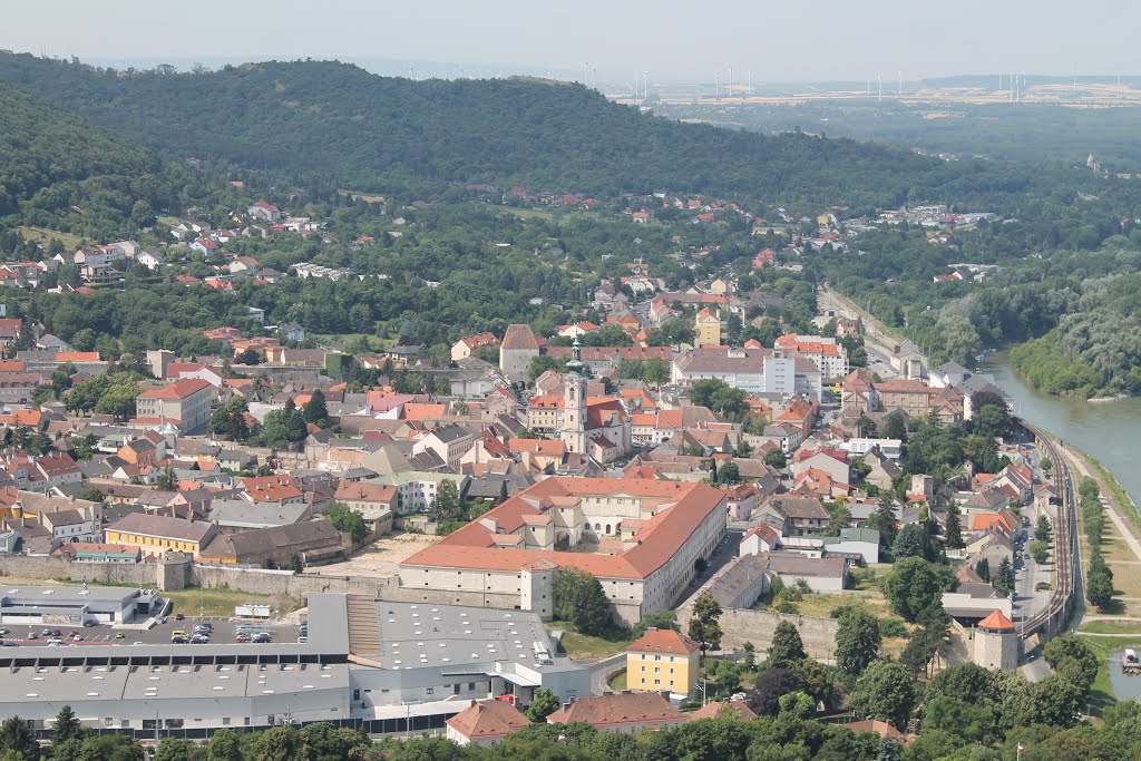 Hainburg an der Donau by Florian Venczel