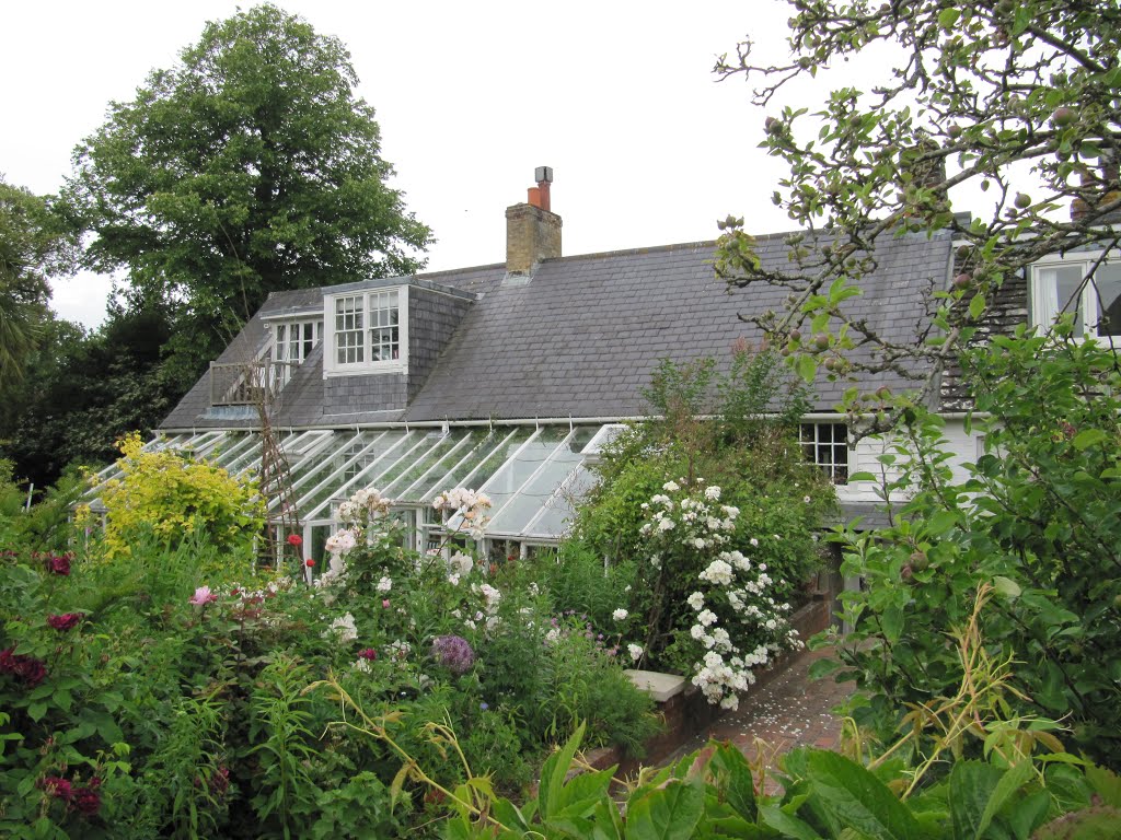 Monks House, Rodmell, Lewes, East Sussex by oldchippy